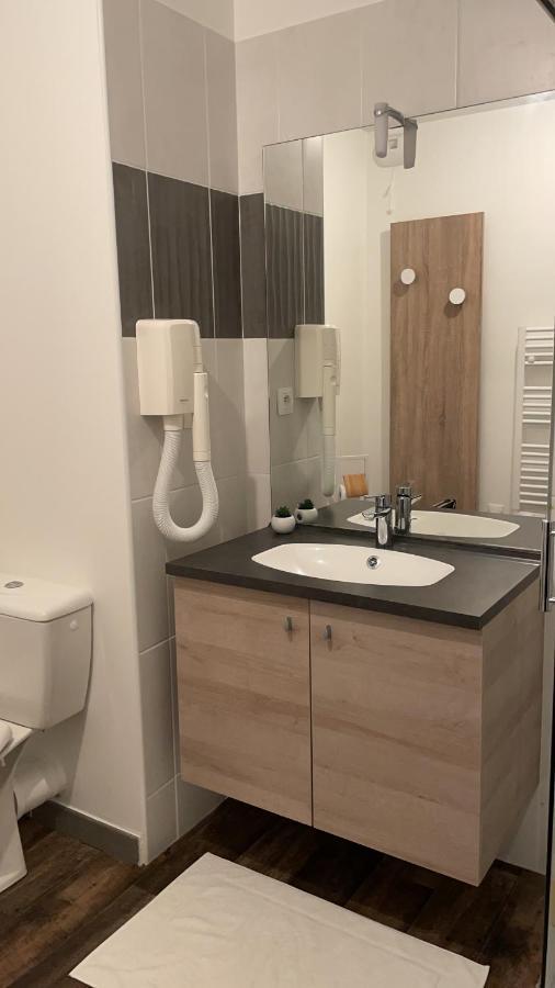 Appartement Et Garage Au Coeur De L'Isle Экстерьер фото